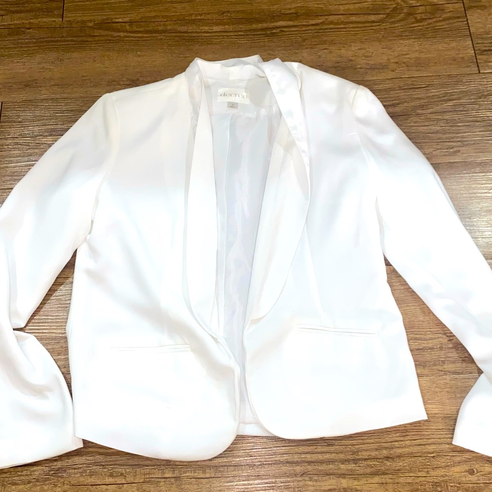 White Thin Blazer